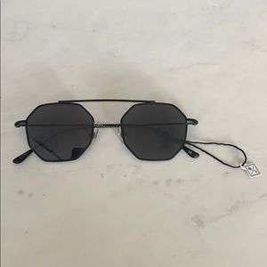 Wonderland Sunglasses 😎